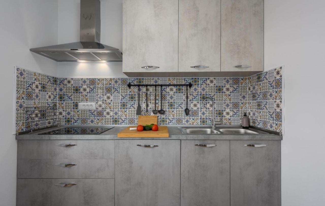 Apartmani Lucija Пореч Екстер'єр фото