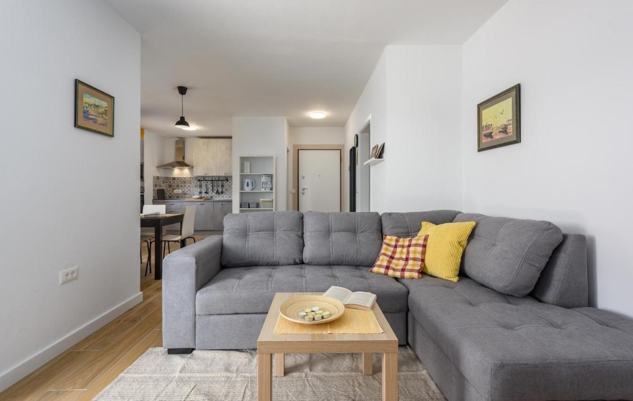 Apartmani Lucija Пореч Екстер'єр фото