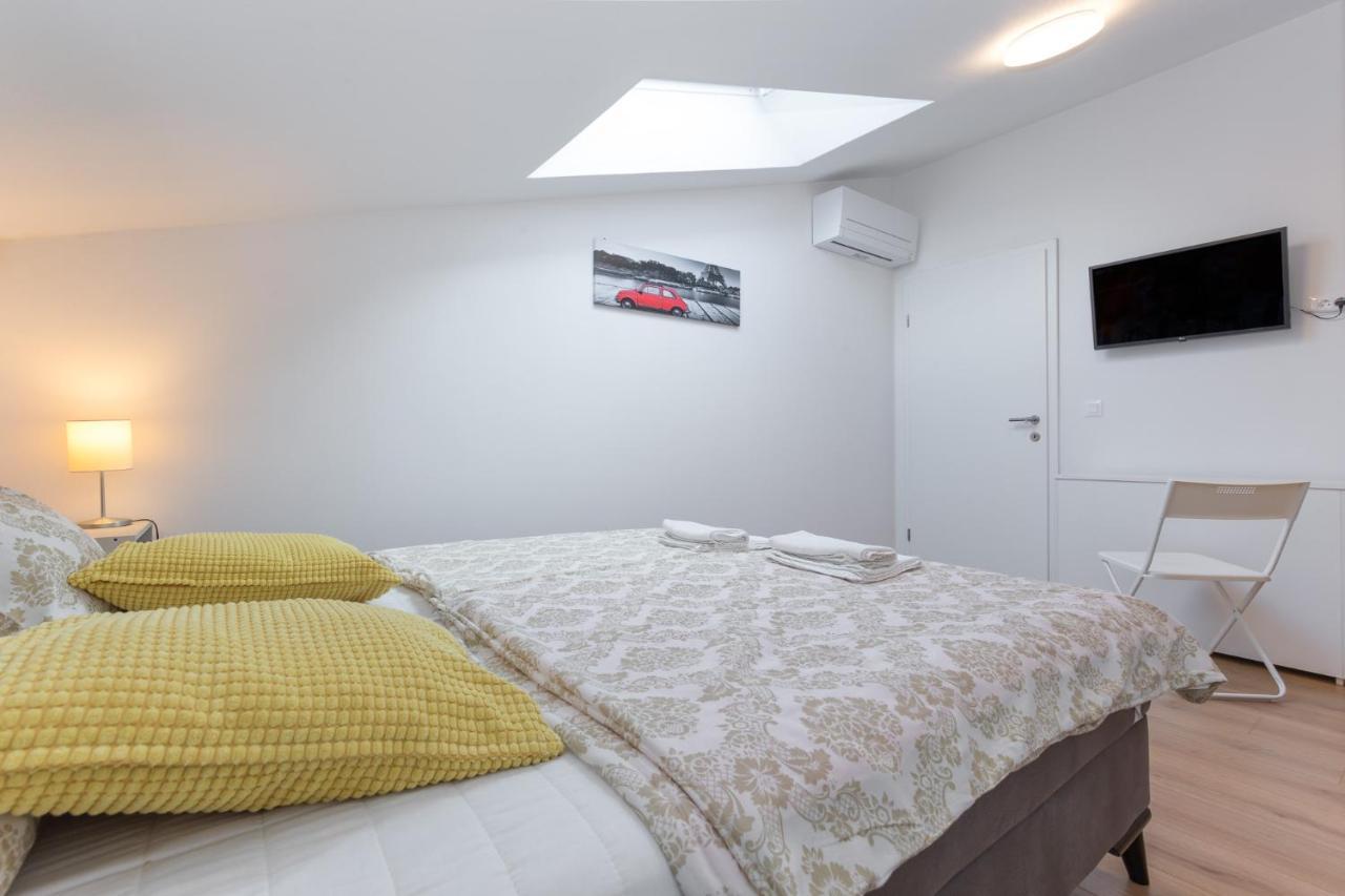 Apartmani Lucija Пореч Екстер'єр фото