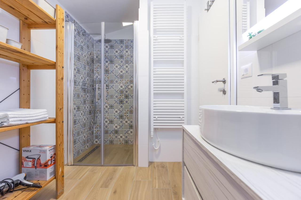 Apartmani Lucija Пореч Екстер'єр фото